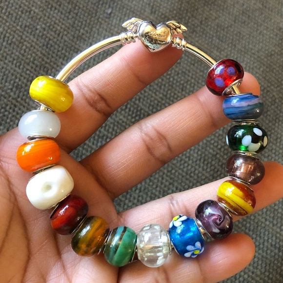 NWOT PANDORA LIMITED EDITION Angle Heart Wings W/ 15 Charms - Picture 1 of 12